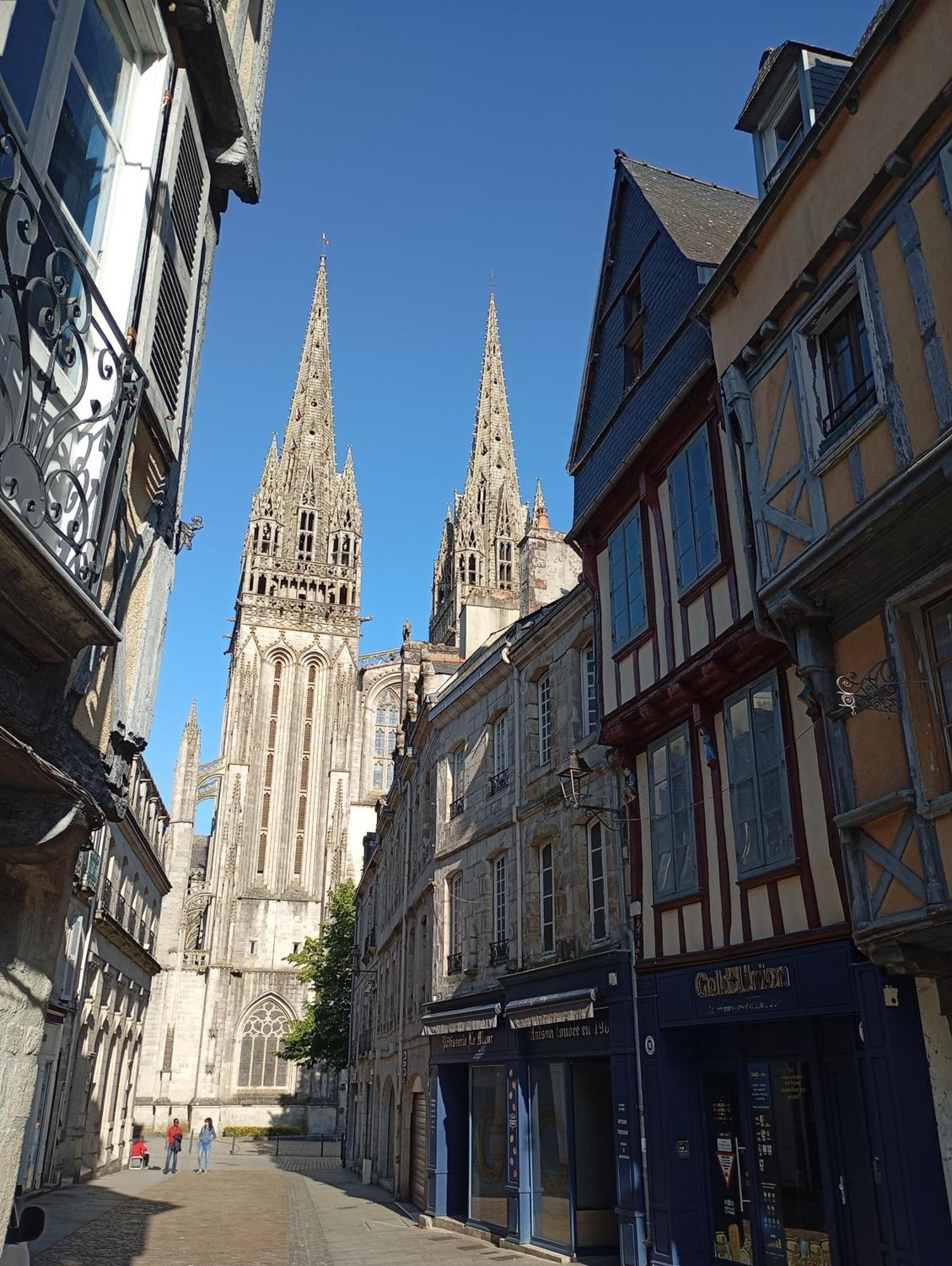 Escapade Romantique Sous Les Toits De Kereon - Centre Historique, Rue Pietonne Quimper Extérieur photo