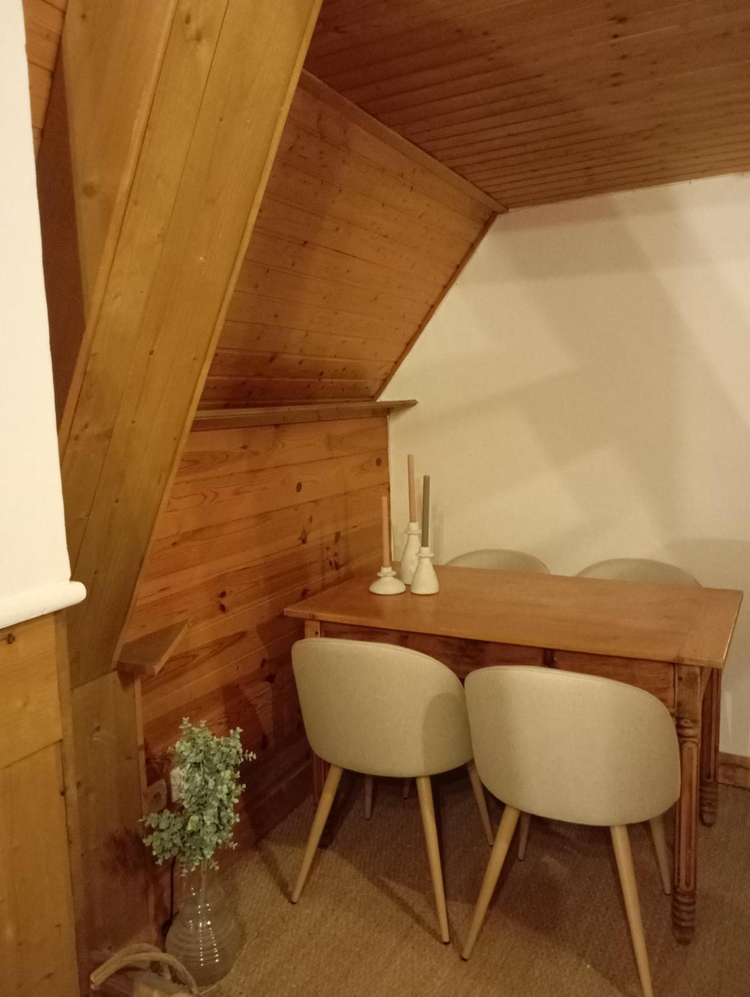 Escapade Romantique Sous Les Toits De Kereon - Centre Historique, Rue Pietonne Quimper Extérieur photo